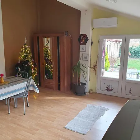 דירה Relax House Ina *